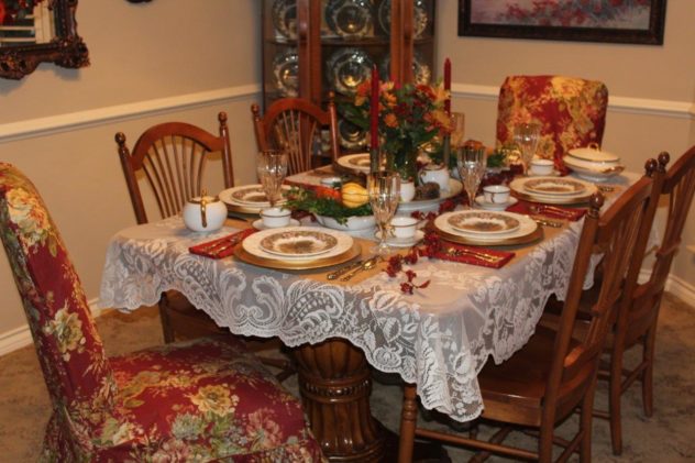 Belle Bleu Interiors Thanksgiving Table 14