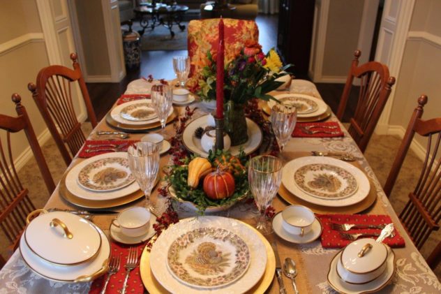 Belle Bleu Interiors Thanksgiving Table 3