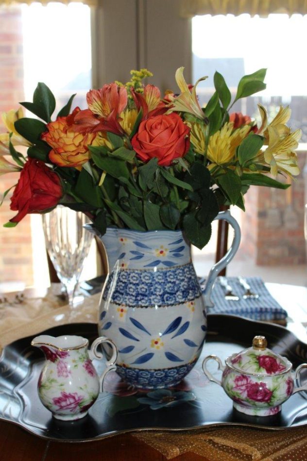 Belle Bleu Interiors A Cheerful and Bright Winter's Table 9